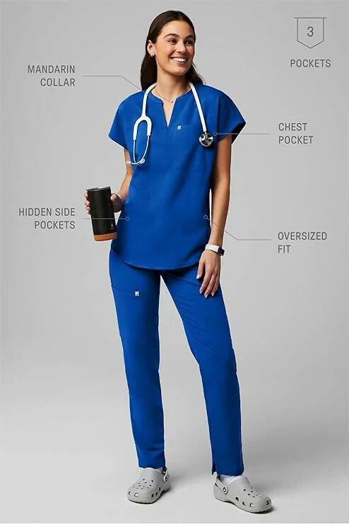 3-Pocket Scrub Top